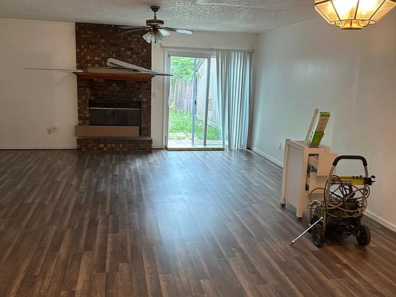 4th image of 5558 Cabot Dr N