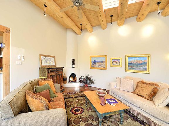 5th image of 112 Camino Escondido APT 4