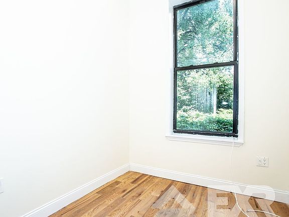 3rd image of 637 Saint Marks Ave #Gg3