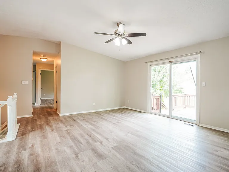 3524 En Joie Dr — Photo 7
