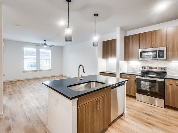 2nd image of 511 N Ewing Ave #214