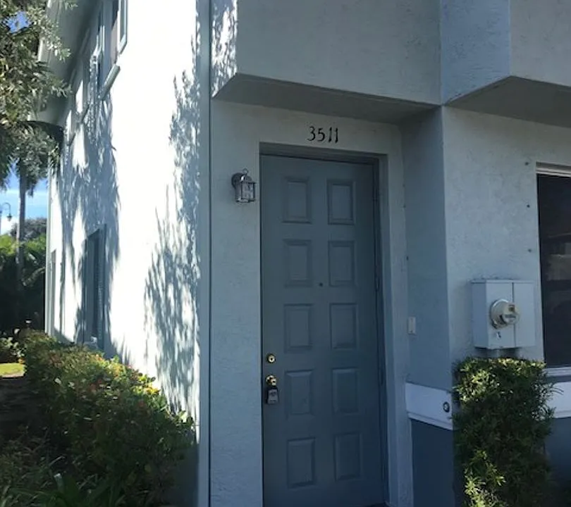 3511 Sonoma Dr