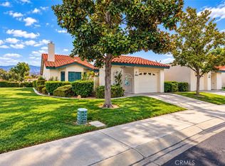 1060 Clubhouse Dr, Hemet, CA 92545