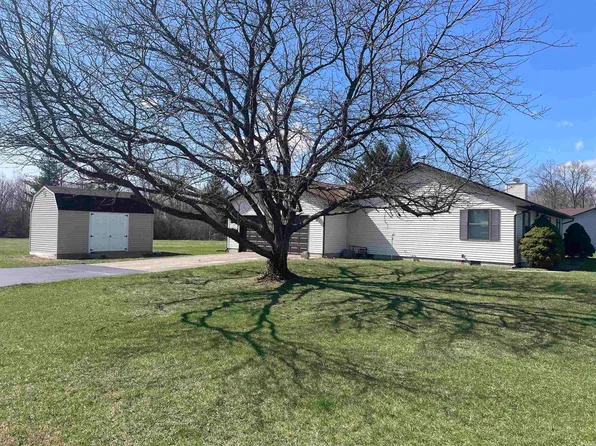 587 E Markle Rd, Huntington, IN 46750