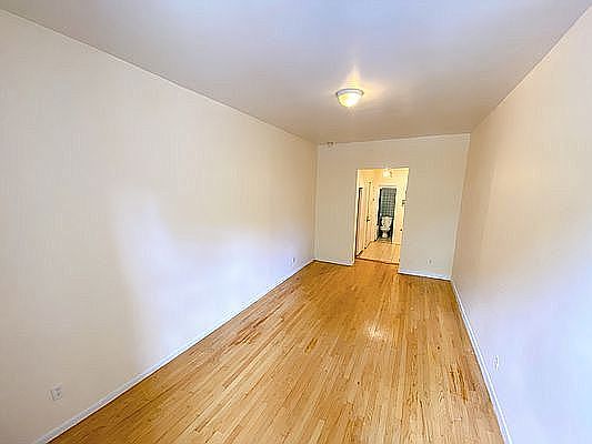 2nd image of 335 W 29th St APT 2A