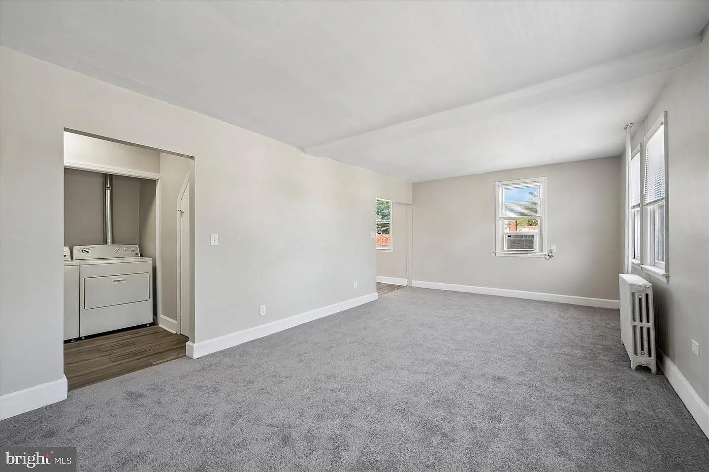 5 bed, 1200 sqft, $1,895 — Photo 4
