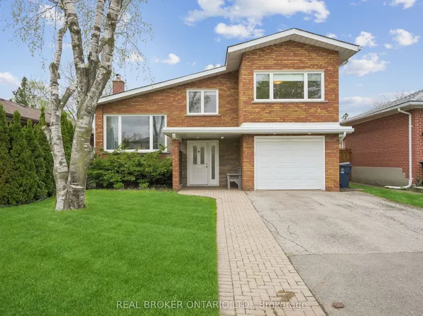 77 Norgrove Cres, Toronto, ON M9P 3C7