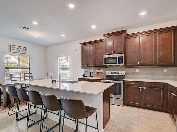 2nd image of 3219 Klays Court
