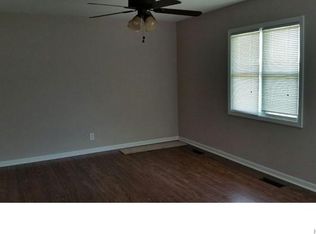 302 20th St, Hannibal, MO 63401