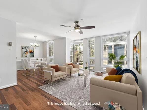 1600 Chimney House Rd #1600, Reston, VA 20190