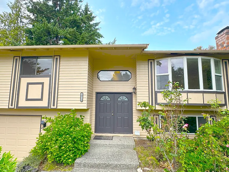 10516 NE 58th St — Photo 20