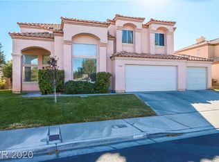 5305 Crimson Ridge Dr, Las Vegas, NV 89130