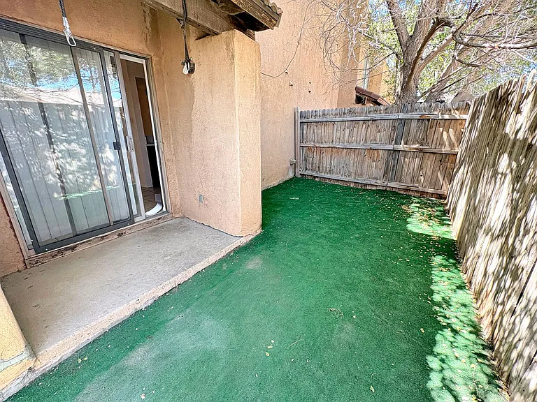 4016-4022 N Calle Grande Grande — Photo 11