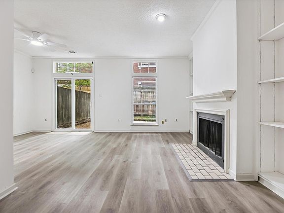 5th image of 1694 Belvedere Ct #1694