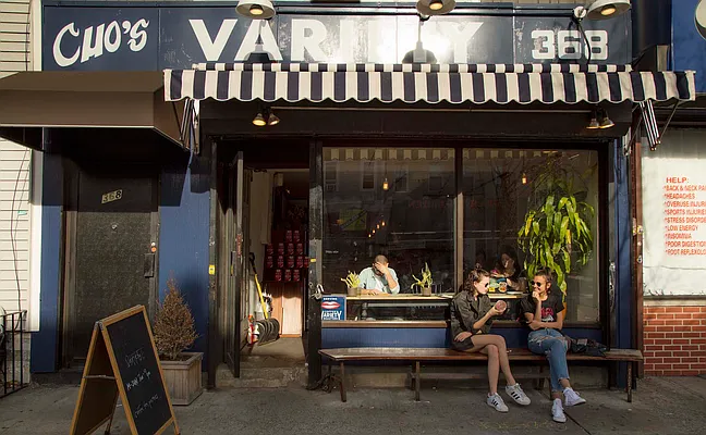 Rented by Compass | media 28