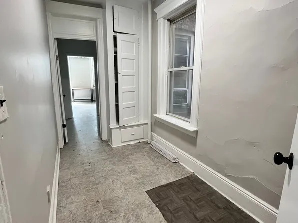 331 Baldwin Avenue image 3 of 6