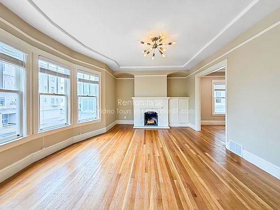 3rd image of 2023 Beach St