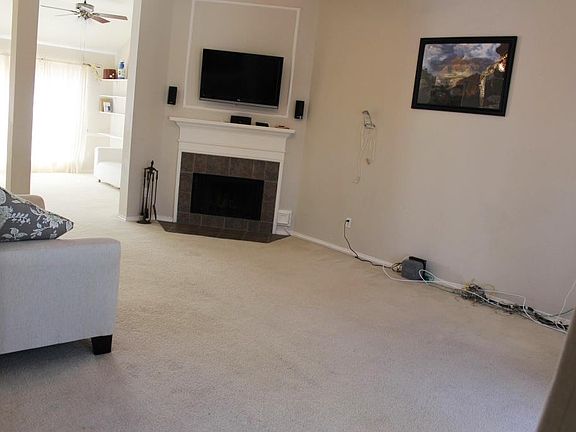 3rd image of 3426 Englewood Dr