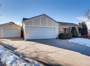 3180 S Dover Ct, Lakewood, CO 80227