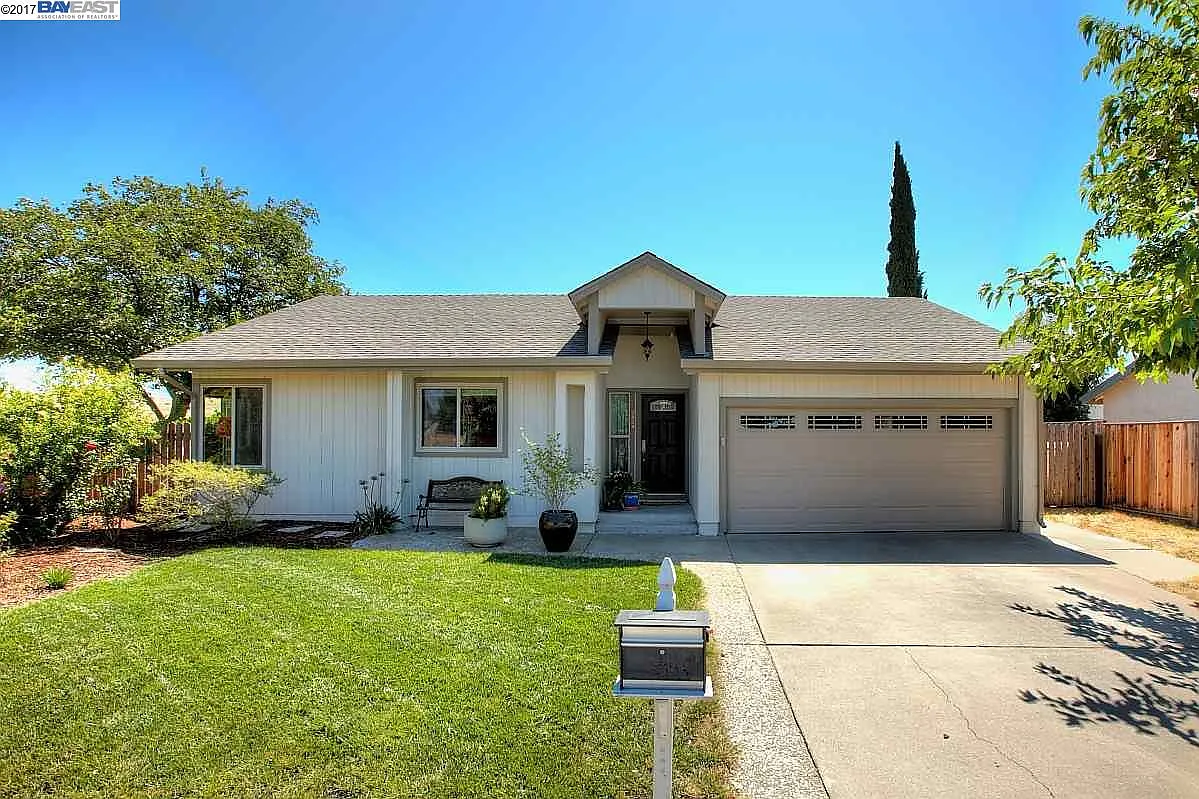 2459 Pasatiempo St photo 1