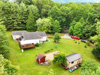 343 Mill Farm Trl, Berkeley Springs, WV, 25411