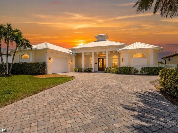 2213 SE 19th Ave, Cape Coral, FL 33990