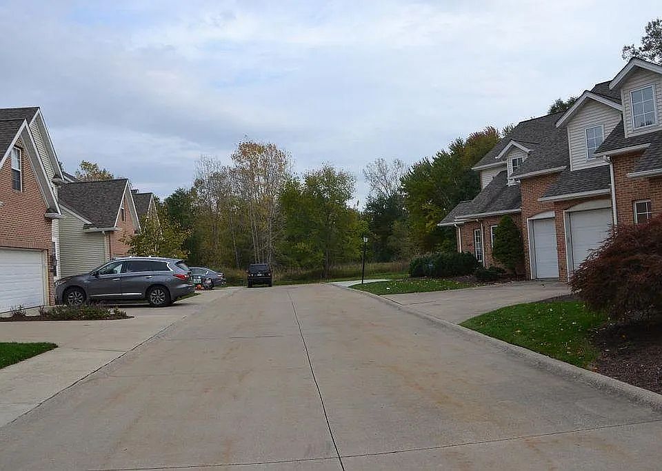 Private street of the association