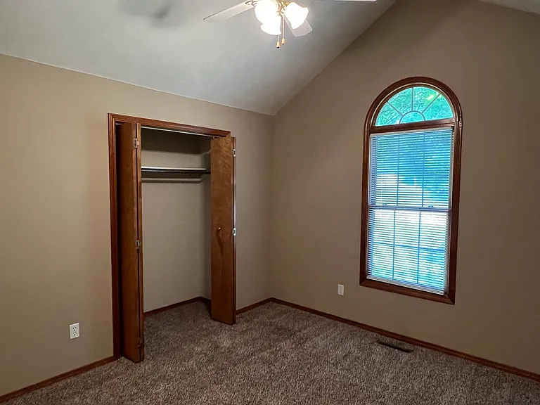 3109 W Morningside St — Photo 15