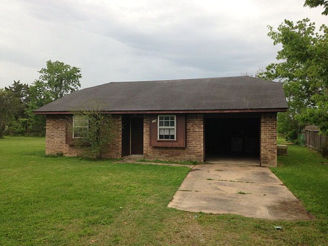1st image of 119 Kirton Ct