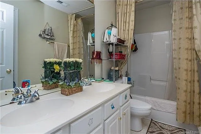 3624 Manor House Dr — Photo 10