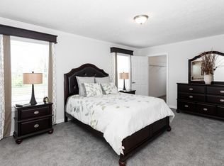 257 Fairfax Rd, Erie, MI 48133