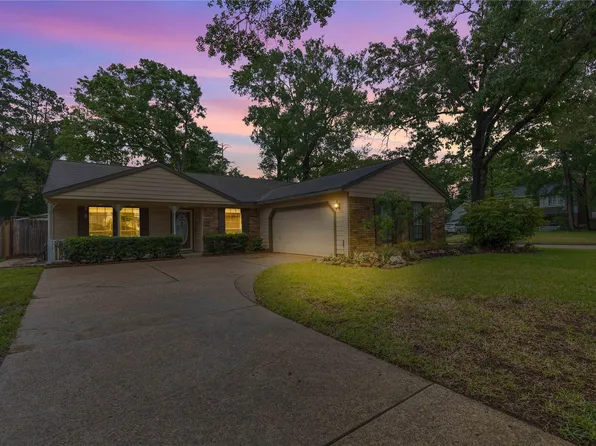 5302 Manor Oaks Dr, Humble, TX 77339