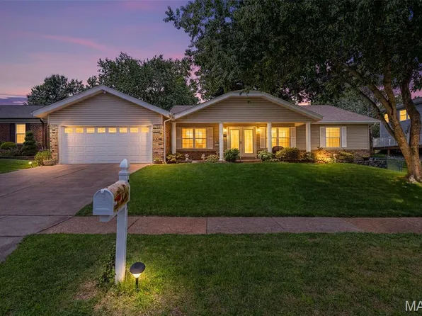 7207 Emerald Hill Ct, Saint Louis, MO 63129
