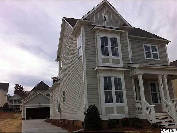 3rd image of 530 Lakeview Dr #49