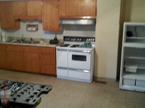 5th image of 83 S Pearl St