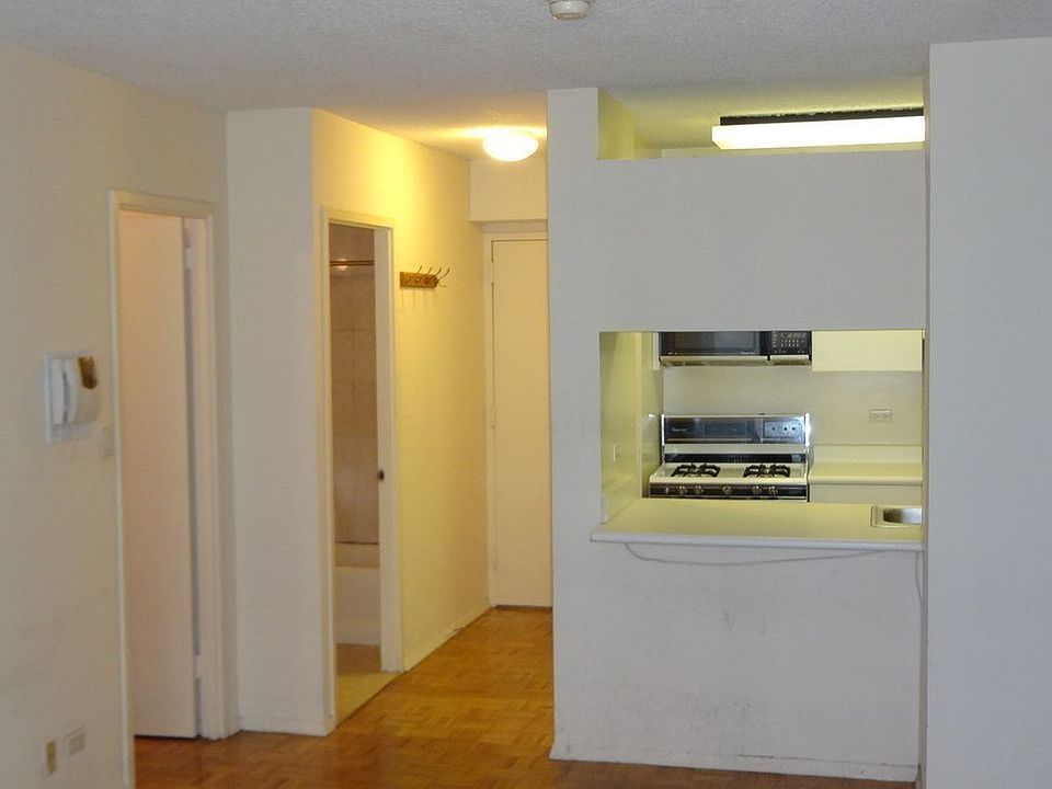 1st image of 250 E 40th St APT 25C