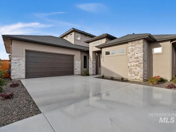11170 S Corballis Ln, Kuna, ID 83634