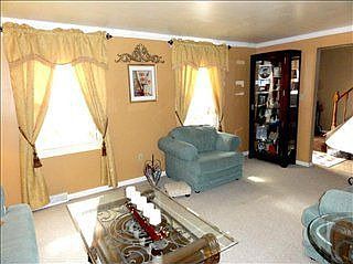4th image of 6271 Weybridge Dr