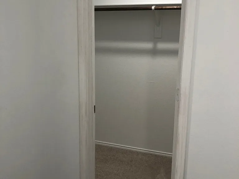 700 Dashwood Dr — Photo 19
