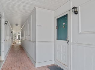 251 Kempsey Dr #251, North Brunswick, NJ 08902