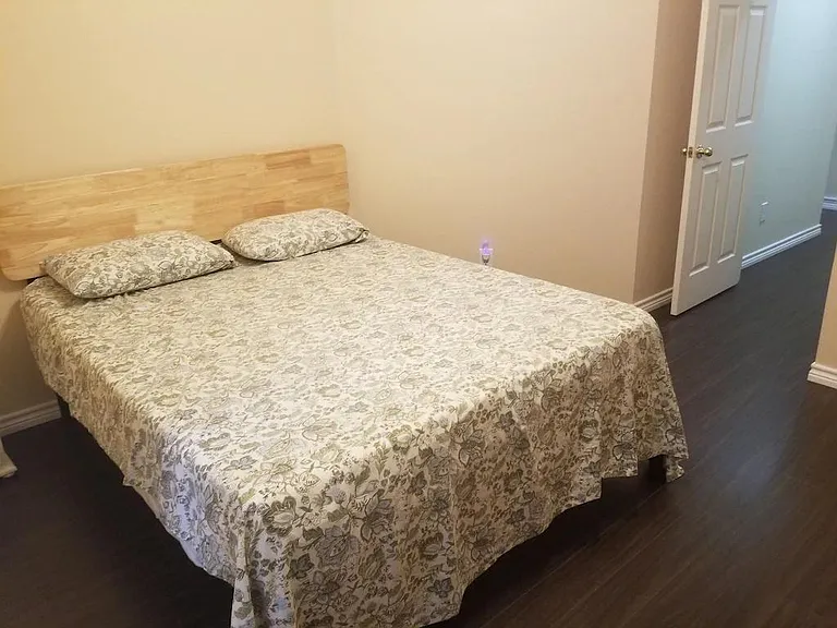 1612 Blackstone Dr — Photo 9