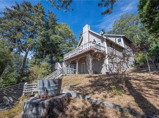 25050 Basel Dr, Crestline, CA 92325