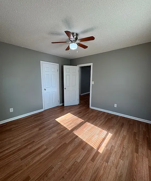 204 Brisco St — Photo 8