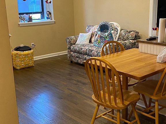 5th image of 3 Greenridge Ave #1A4