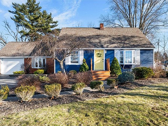 4th image of 5746 S Bay Rd