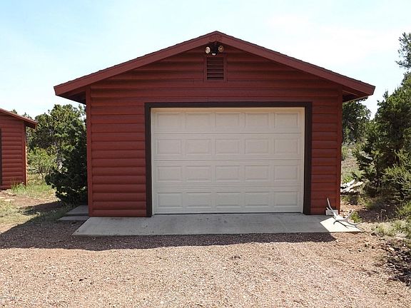 5th image of 1585 High Country Dr