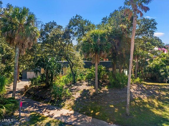 3rd image of 573 Remora Drive