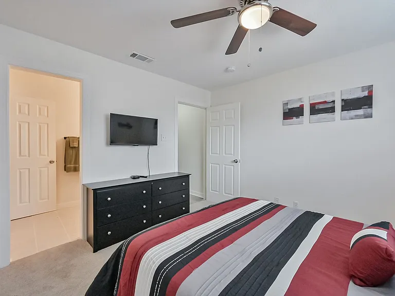 2735 Water Oak Dr — Photo 34