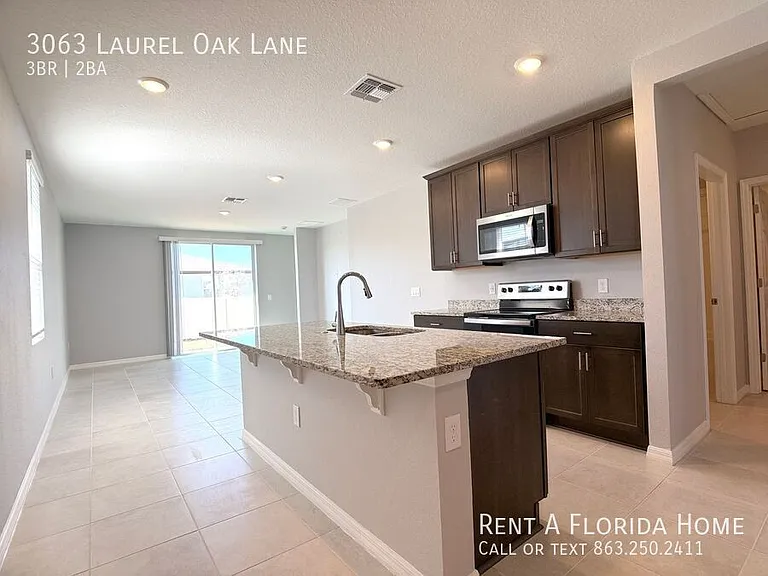 3063 Laurel Oak Ln — Photo 3