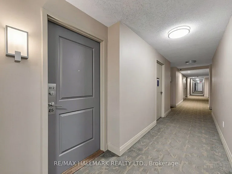85 E Liberty St #812 — Photo 47